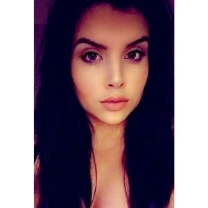 Meet your Posher, Shae